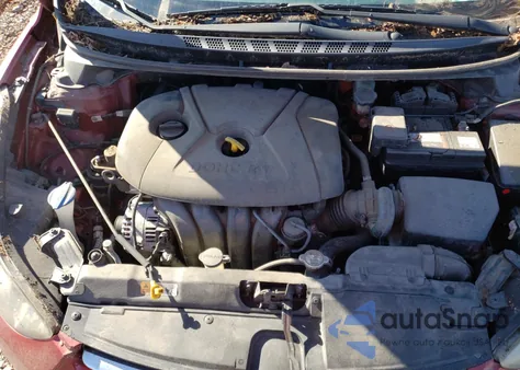 2016 Hyundai Elantra Se z USA, uszkodzony, nr VIN 5NPDH4AE3GH731790